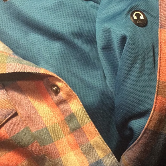 Quicksilver Lined Snap Button Medium Flannel - Picture 5 of 6